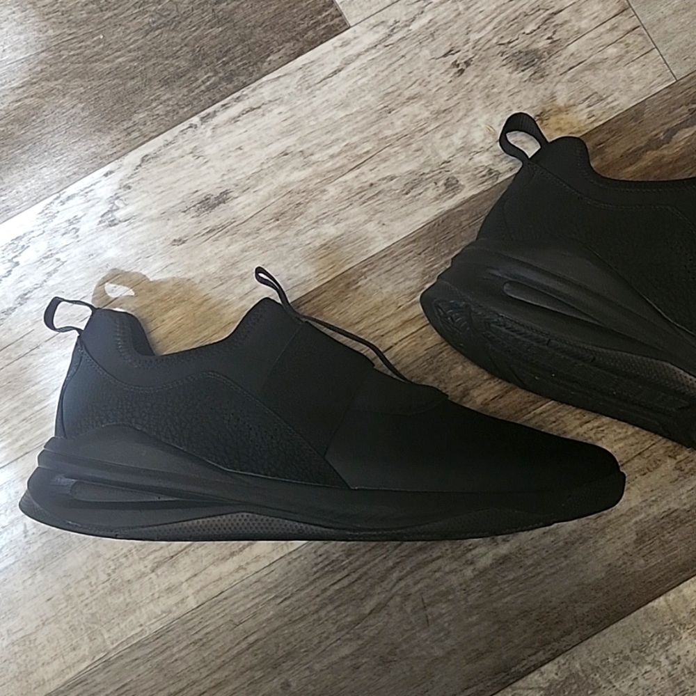 Men's size 12 Clove Solo nursing shoes - Black
